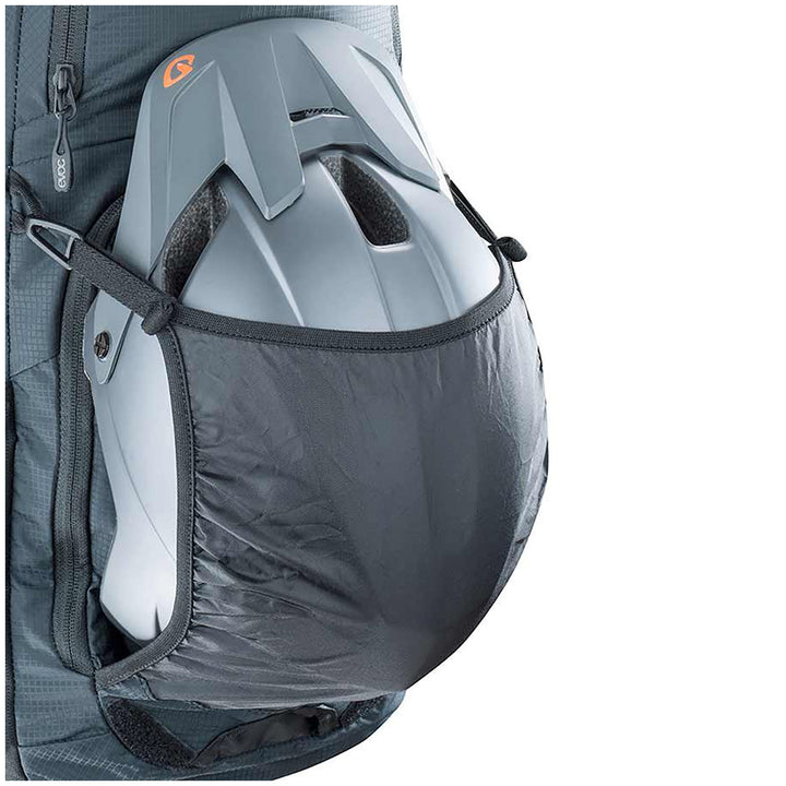 EVOC CC 10L Hydration Pack Black