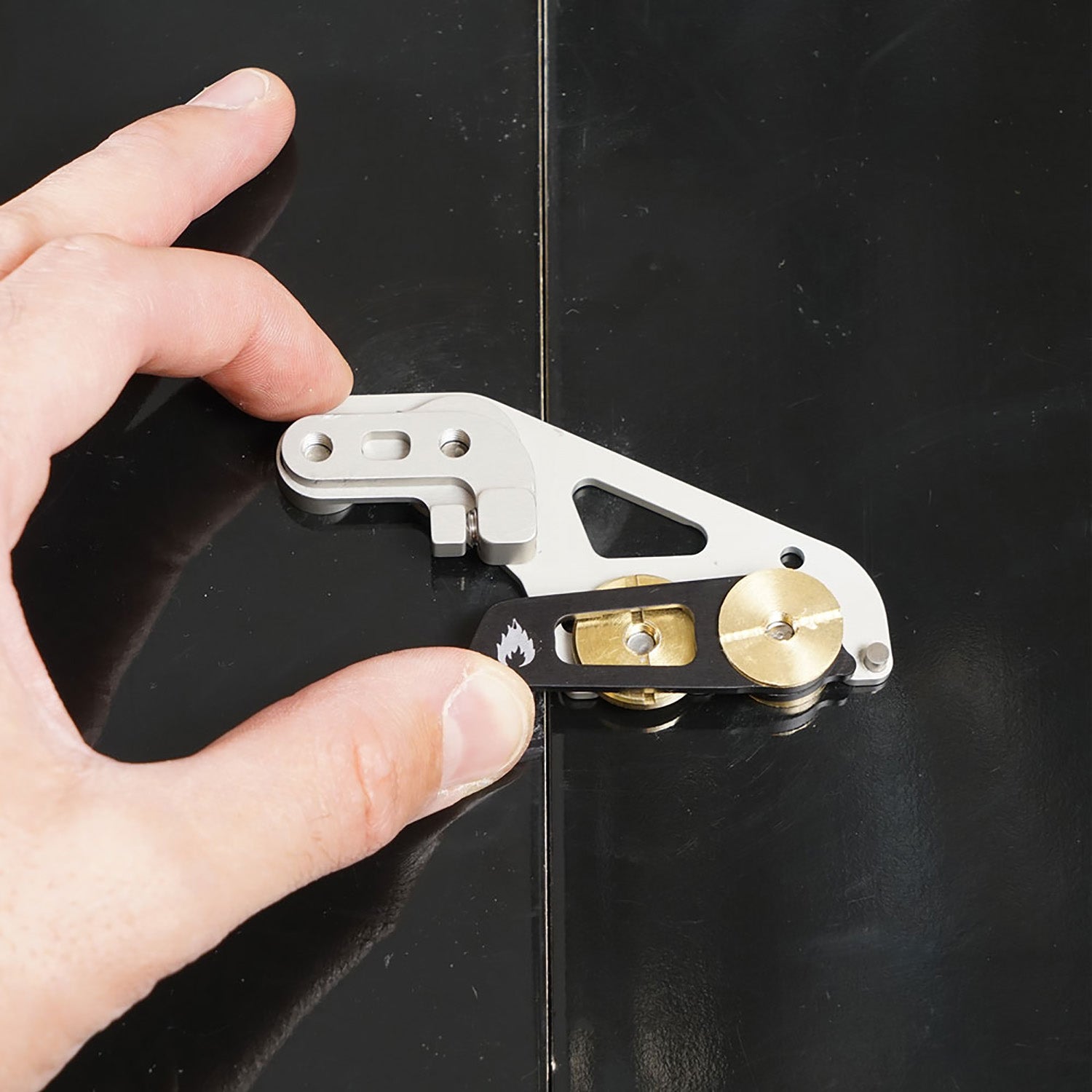 Spark クロスバークリップ セット Spark R&D Spark Crossbar Clips – evo