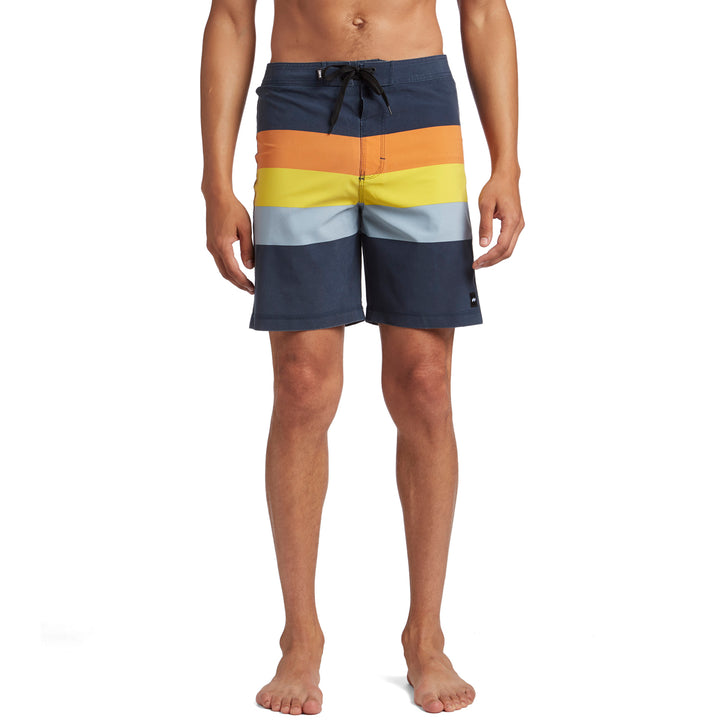 Banks Point 18" Boardshorts Dirty Denim