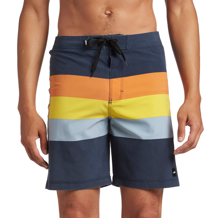 Banks Point 18" Boardshorts Dirty Denim