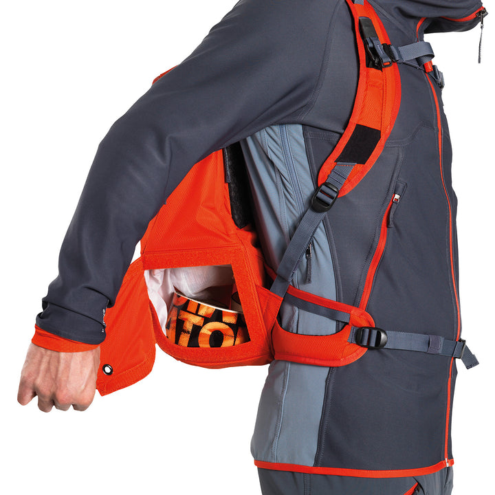 Atomic Backland 22+ Pack Bright Red