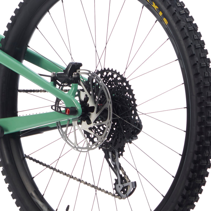 Santa Cruz Bicycles Megatower C S Complete Mountain Bike 2020 FS Green
