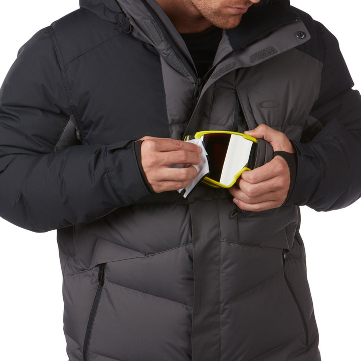 Oakley Pinball BioZone™ Down Jacket Forged Iron