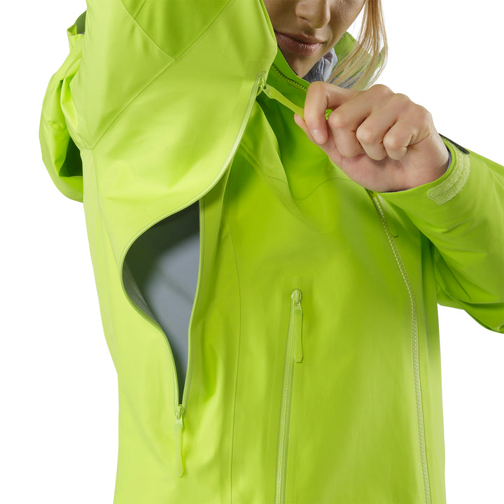 Arc'teryx Beta AR Jacket - Women's Titanite