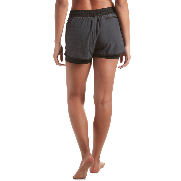 Vuori Breeze Performance Shorts - Women's Charcoal