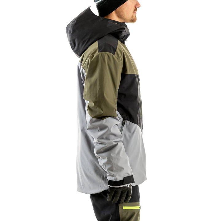 Oakley Razorback 2.0 Insulated 2L Jacket Blackout