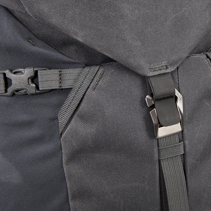 Thule All Trail X 25L Backpack Obsidian