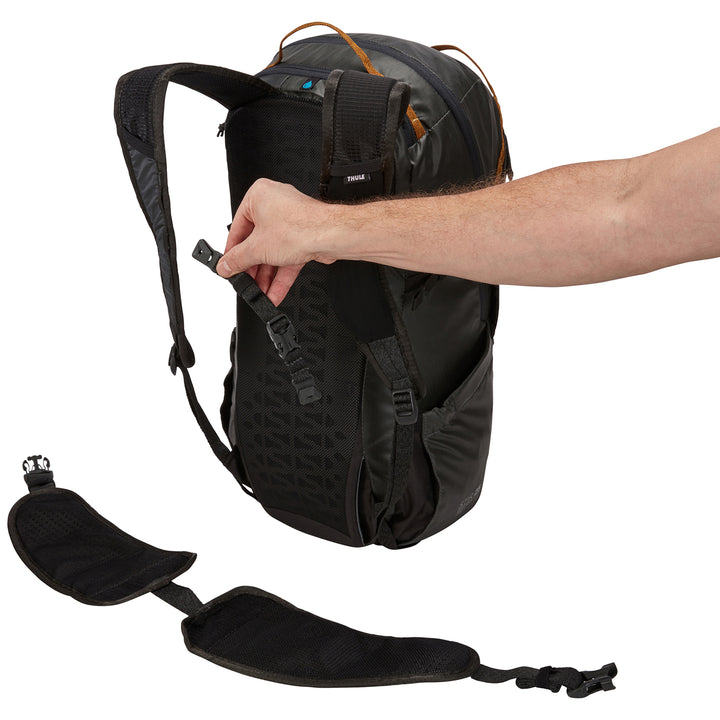 Thule Stir 25L Backpack - Women's Obsidian
