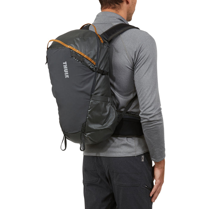 Thule Stir 25L Backpack Obsidian