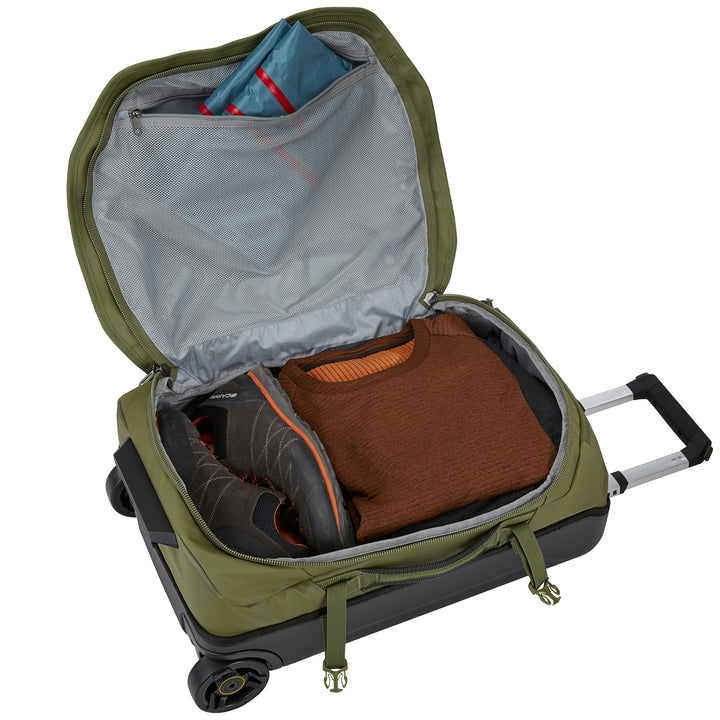 Thule Chasm Carry On Olivine