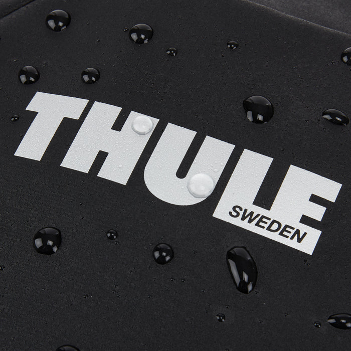 Thule Chasm Carry On Black