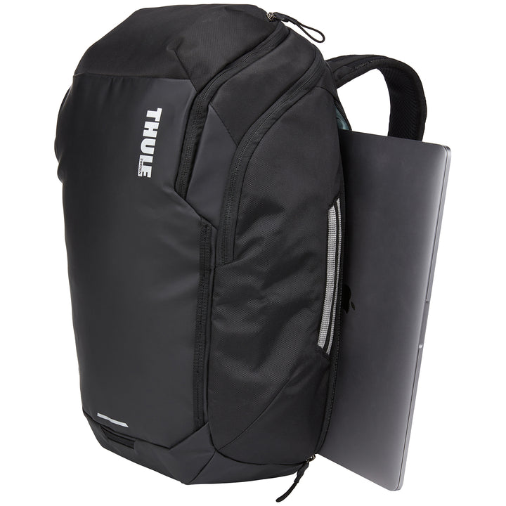 Thule Chasm 26L Backpack Black