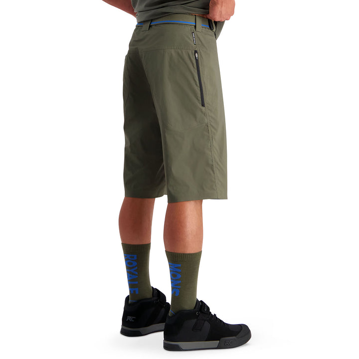 MONS ROYALE Virage Shorts Olive