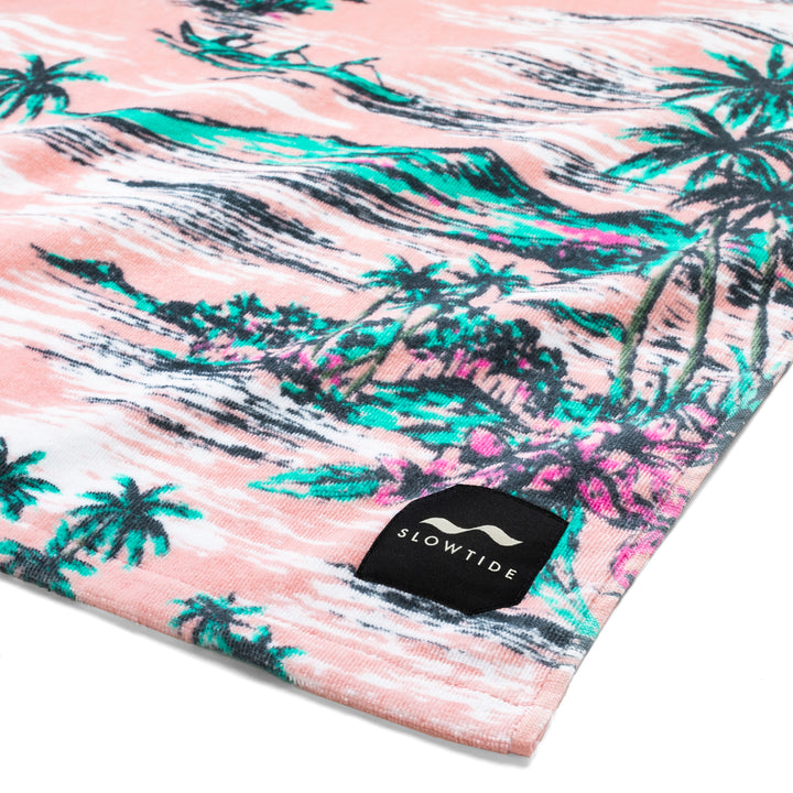 Slowtide Outrigger Towel Pink