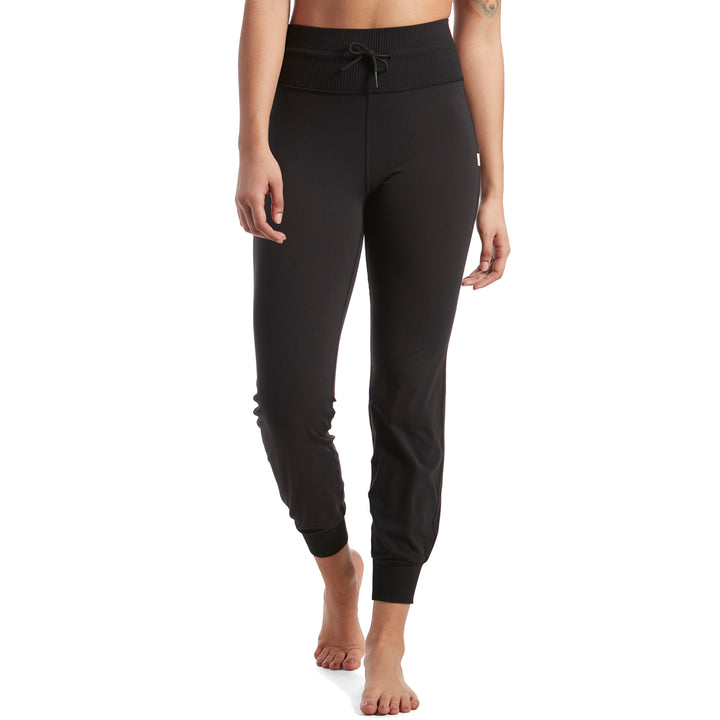 Vuori Daily Joggers - Women's Black