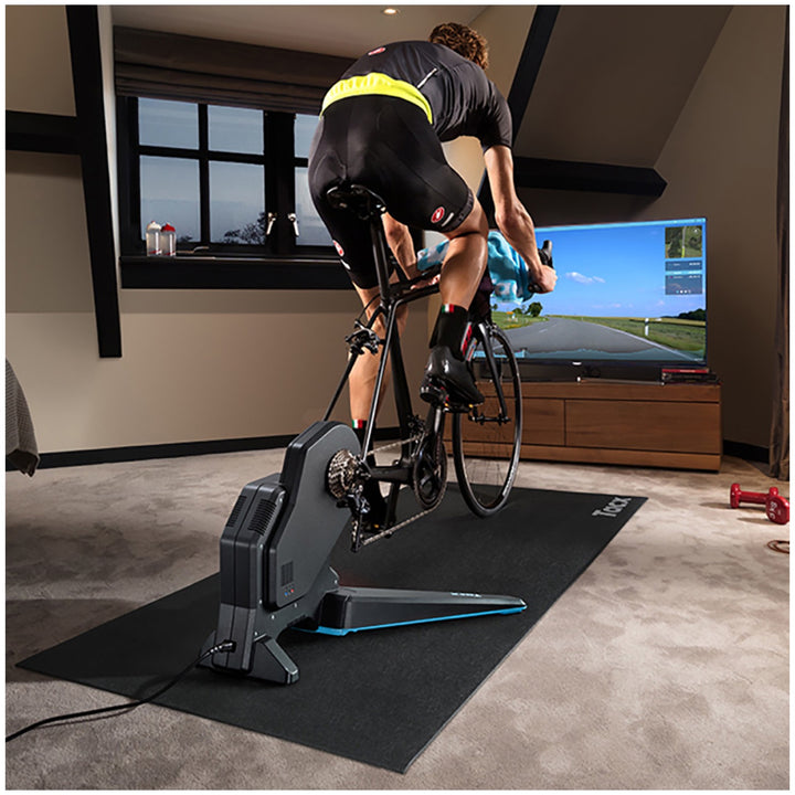 Tacx Flux 2 Smart Bike Trainer