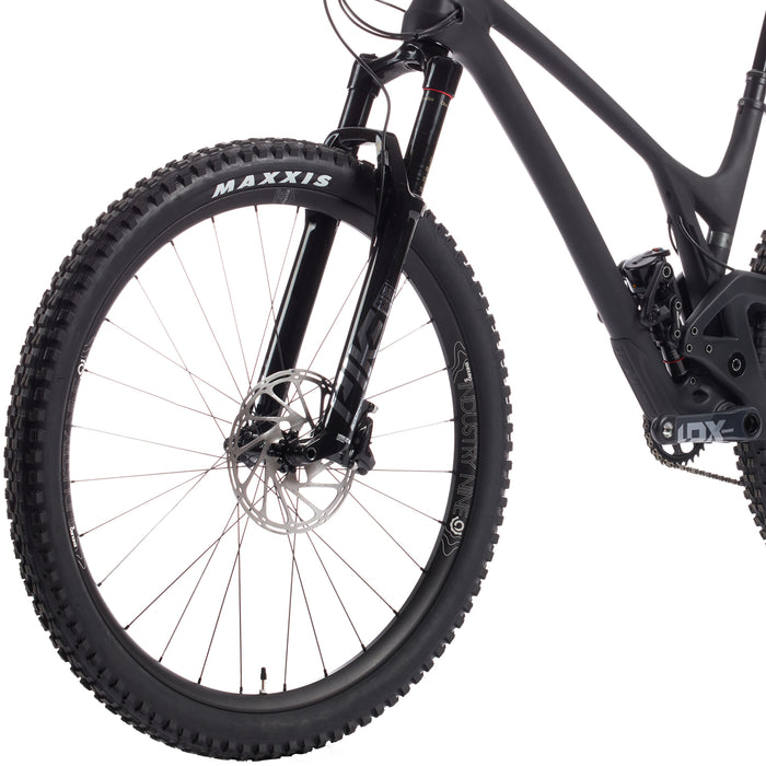 Evil Following X01 Complete Mountain Bike 2022 Blackout Drunk