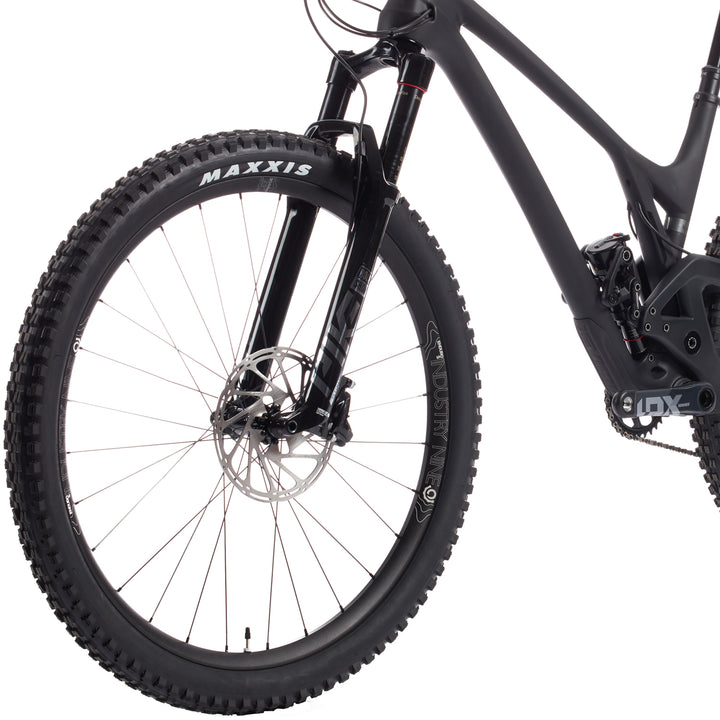 Evil Following X01 Complete Mountain Bike 2022 Blackout Drunk