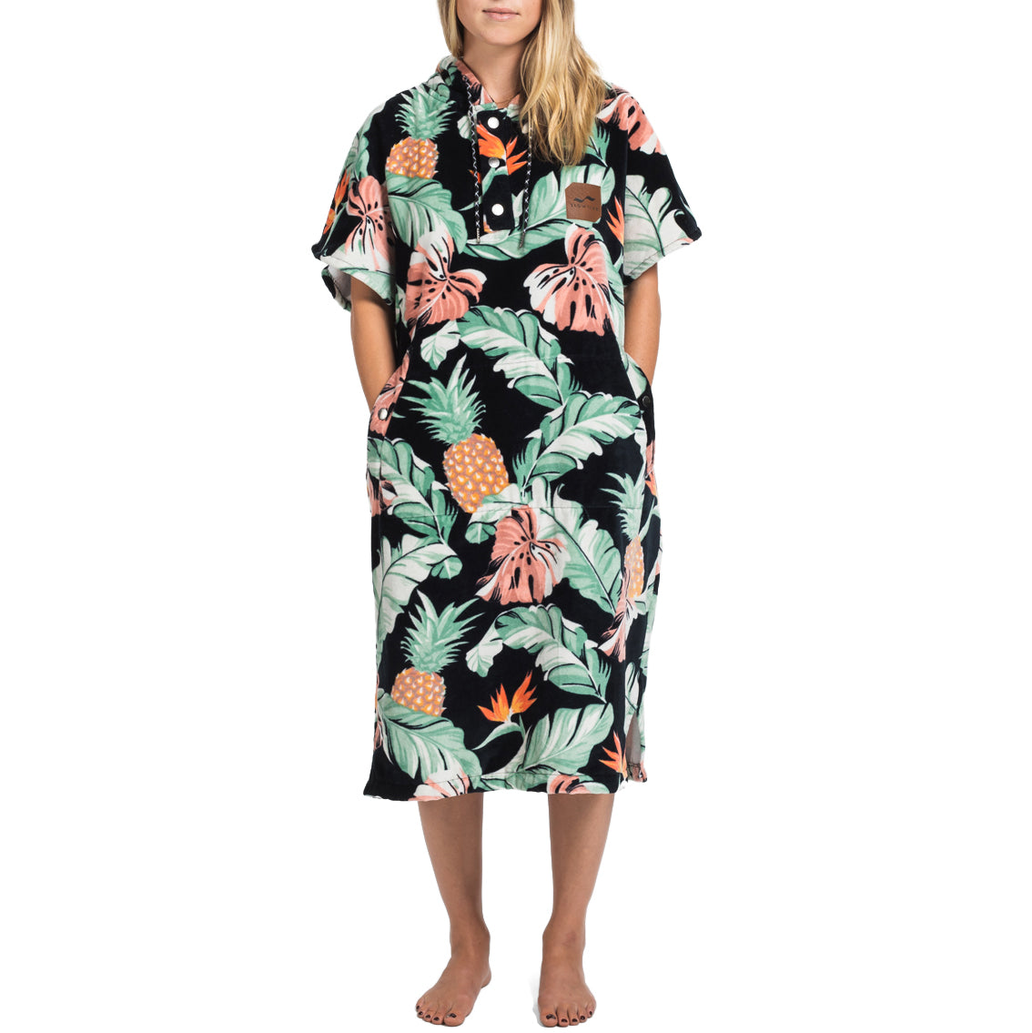 Slowtide Makai Changing Poncho Black