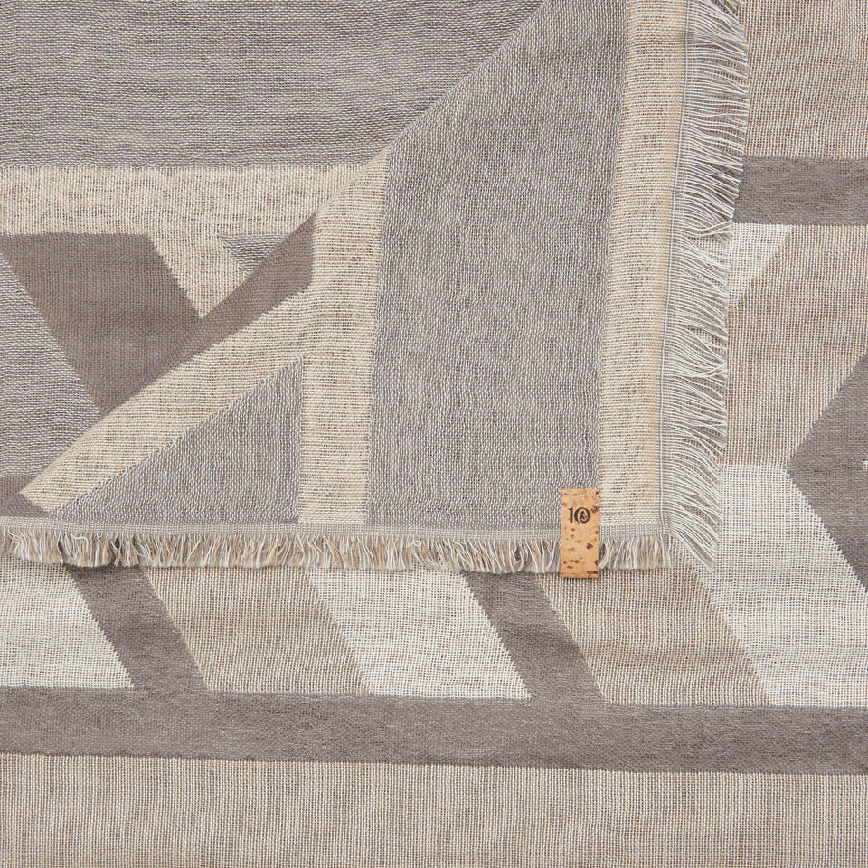 Tentree Cotton Geo Blanket Scarf Elm White/Desert Taupe