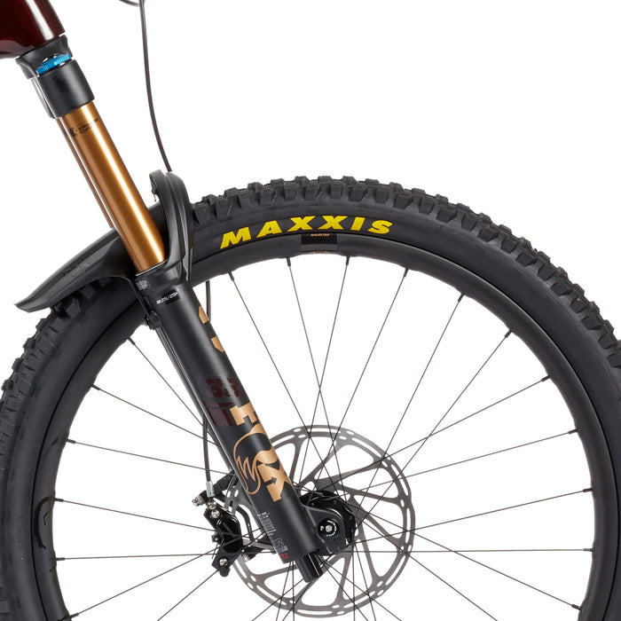 Santa Cruz Bicycles Nomad CC X01 Complete Mountain Bike 2021 Oxblood