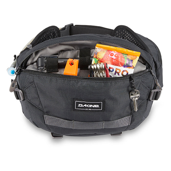 Dakine Hot Laps 5L Waist Bag Black::Black
