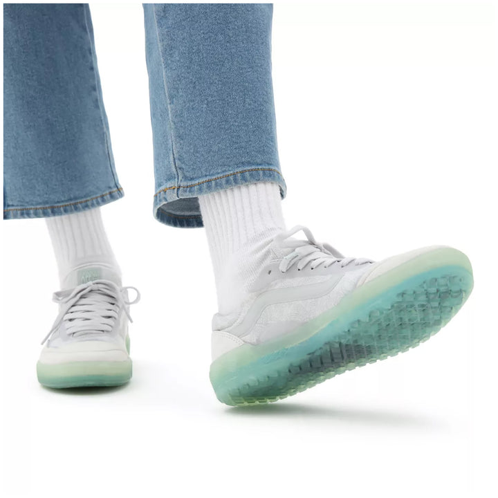 Vans Ave Pro Shoes - Unisex (Beatrice Domond) Bone/Jade