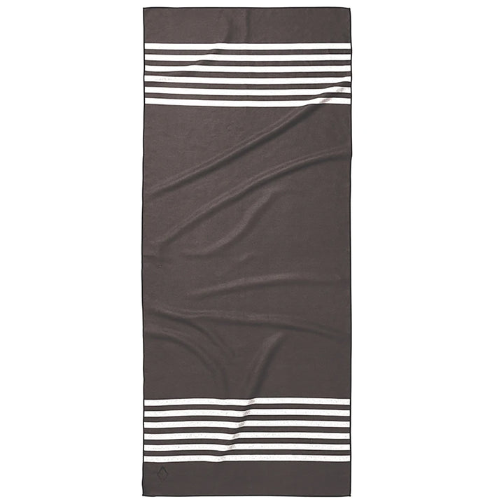 Nomadix Pool Side Towel Black