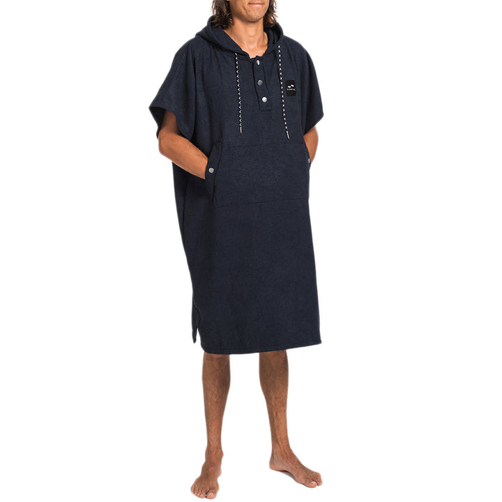 Slowtide All Day Microfiber Poncho Black