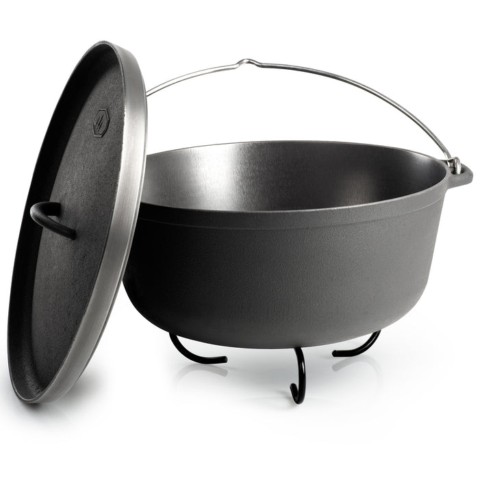 GSI Outdoors Guidecast Dutch Oven 7 QT Natural