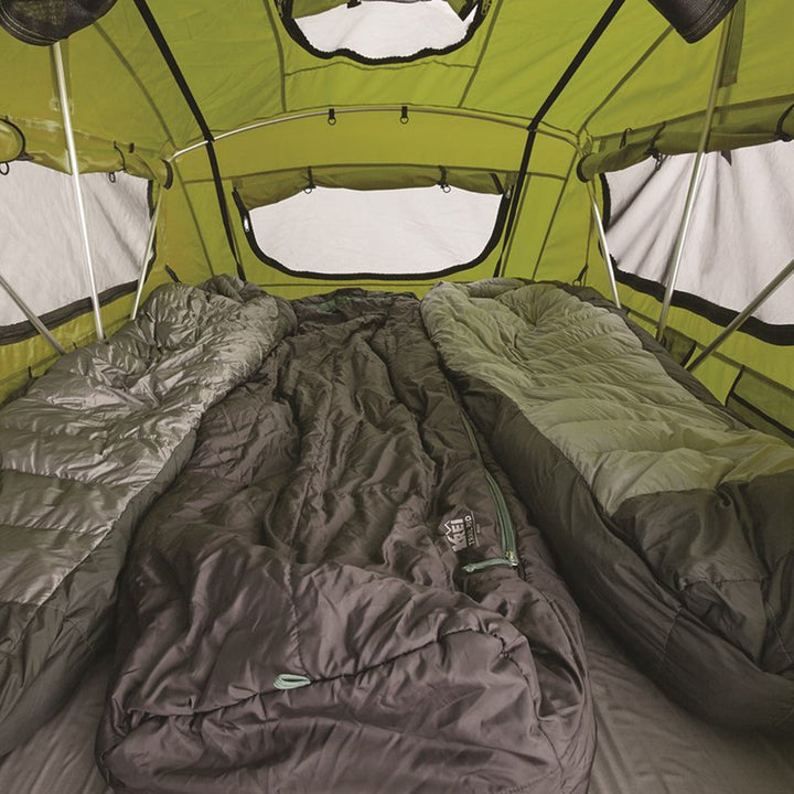 Yakima SkyRise MD Rooftop Tent Green