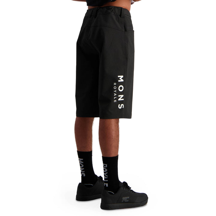 MONS ROYALE Momentum 2.0 Shorts Black