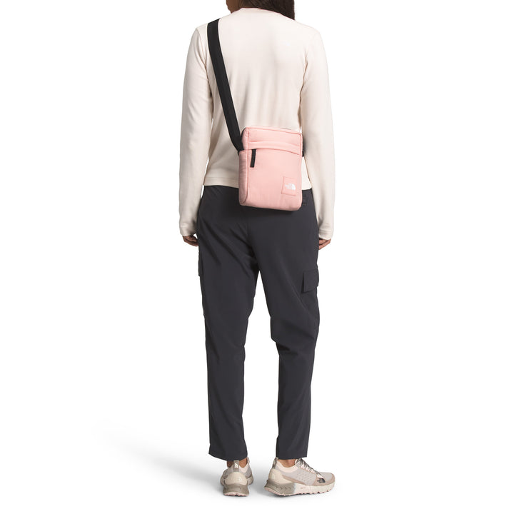 The North Face City Voyager Crossbody Bag Evening Sand Pink/TNF Black