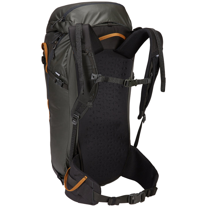 Thule Stir Alpine 40L Backpack Obsidian