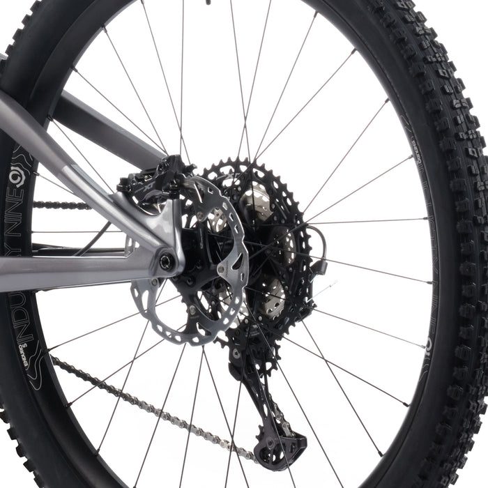 Revel Rascal XT Complete Mountain Bike 2022 T1000 Silver