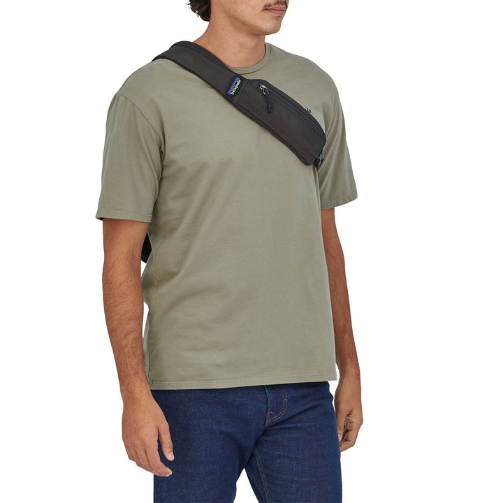 Patagonia Atom 8L Sling Pack Black
