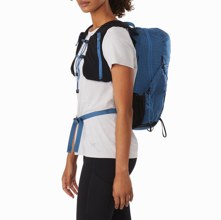 Arc'teryx Aerios 15 Backpack - Women's Reflection