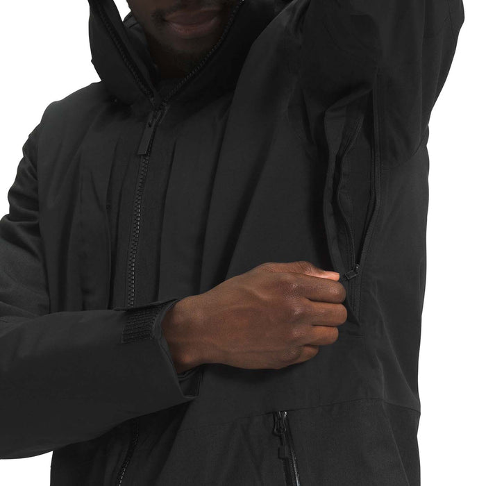 The North Face Chakal Jacket - Men's TNF Black Heather/TNF Black