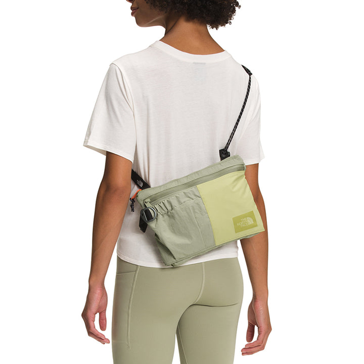 The North Face Mountain Shoulder Bag Tea Green/Weeping Willow