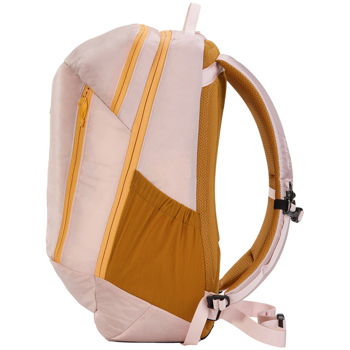 Arc'teryx Mantis 26L Backpack Sunlust