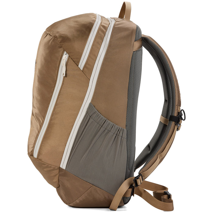 Arc'teryx Mantis 32L Backpack Loamix
