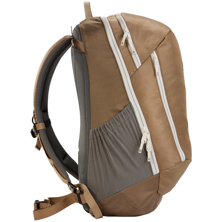 Arc'teryx Mantis 32L Backpack Loamix