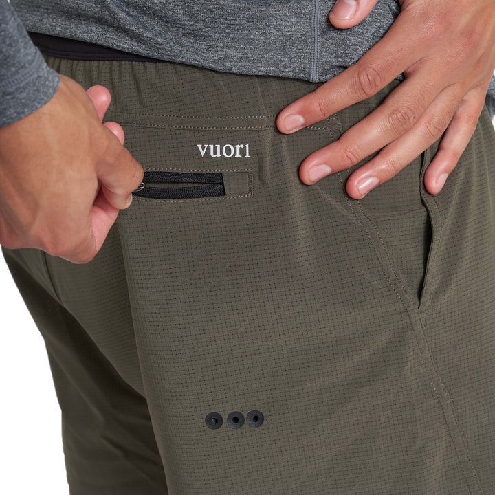 Vuori Draft Shorts - Men's Oregano