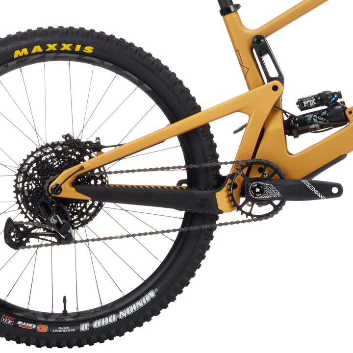 Santa Cruz Bicycles Bronson C R Complete Mountain Bike 2022 Paydirt Gold