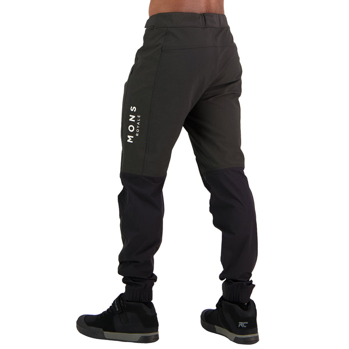 MONS ROYALE Momentum Pants Black