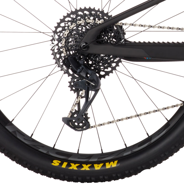 Santa Cruz Bicycles Blur C S Complete Mountain Bike 2022 Dark Matter