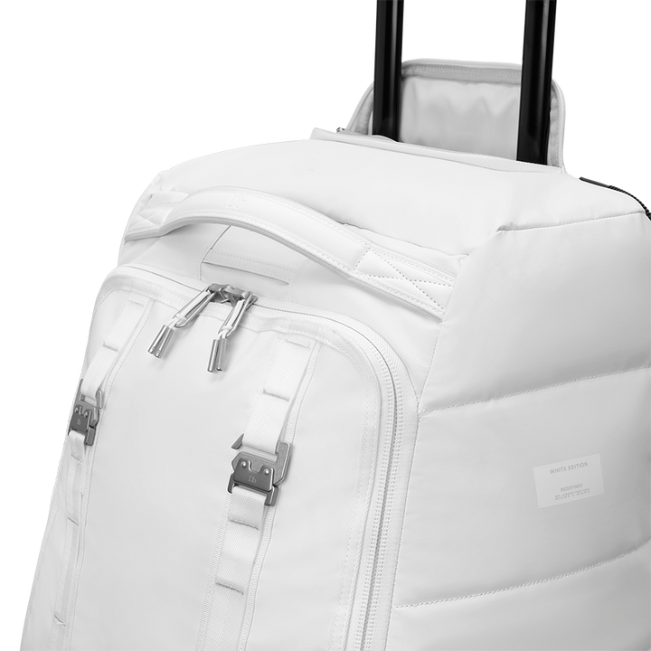 DB Equipment The Strøm 90L Roller Bag White Out
