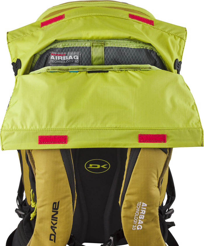 Dakine Poacher RAS 36L Backpack Green Moss