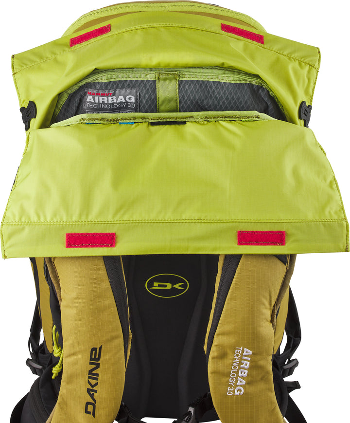 Dakine Poacher RAS 36L Backpack Green Moss