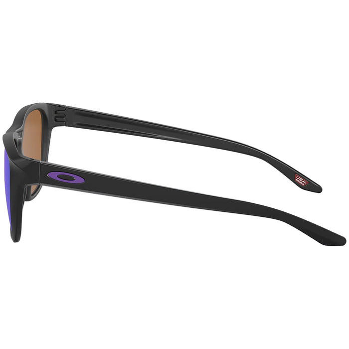Oakley Manorburn Sunglasses Matte Black/Prizm Violet